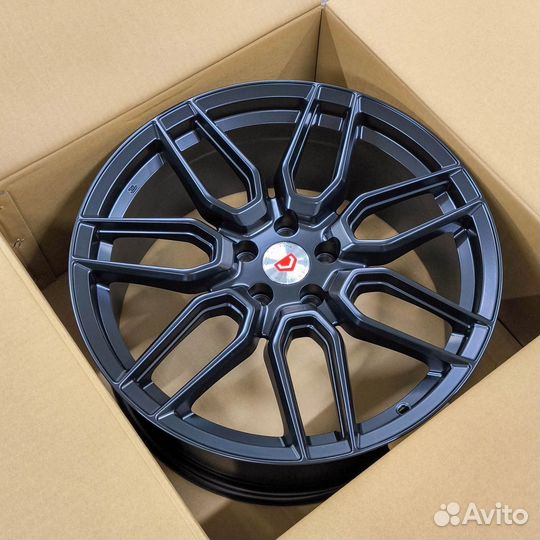 Диски R19 Vossen на Lexus ES / NX / RX / IS
