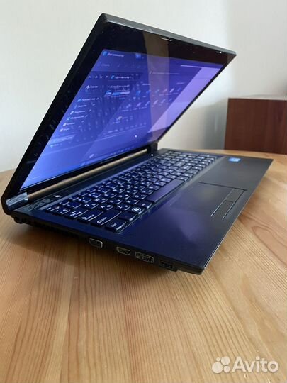 Красивый и удобный Ноутбук lenovo i5 SSD