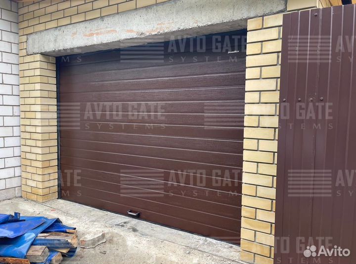 Ворота секционные гаражные