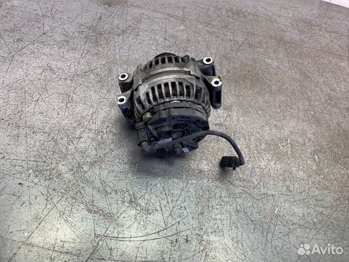 Генератор Audi A4 универсал ALZ 2005