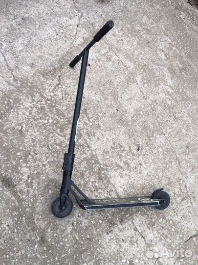 Трюковой самокат hipe