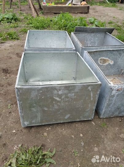 Ящики металлические