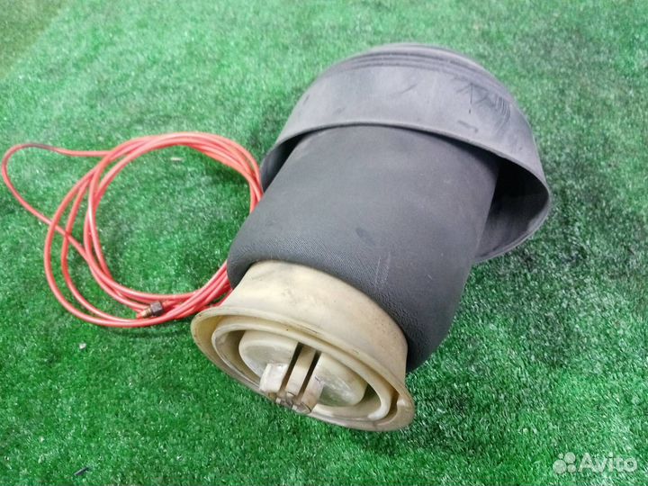 Подушка пневмоподвески задняя левая Bmw X5 E70