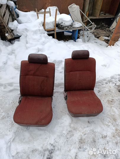 Сиденья в микроавтобус