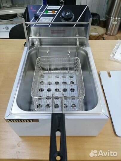 Фритюрница новая 6 литров airhot EEF6
