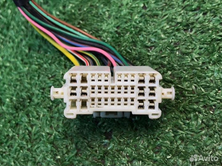 Проводка двери передняя правая Mitsubishi Pajero 3