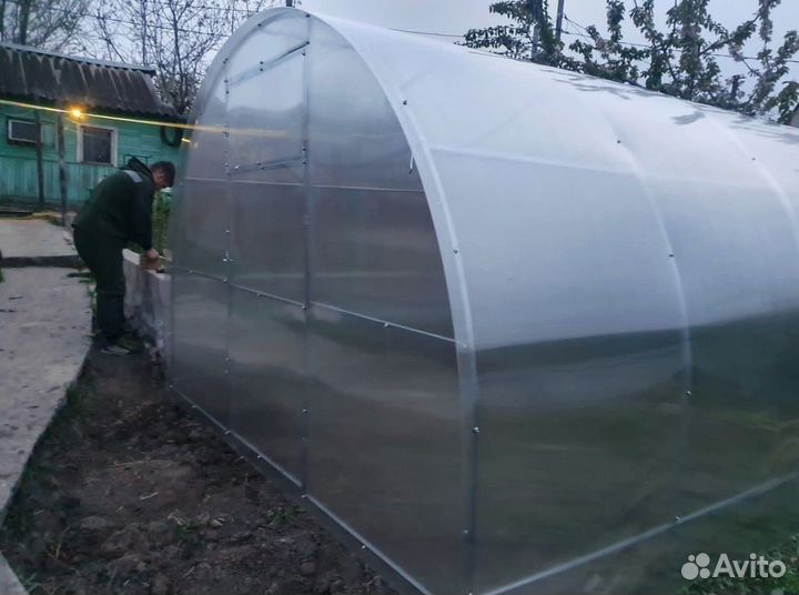 Теплица из поликарбоната