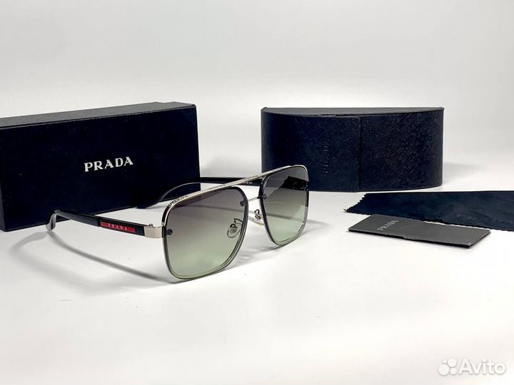 Очки Prada Aviator