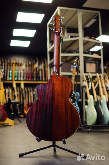 Baton rouge X11S/FJE-AB