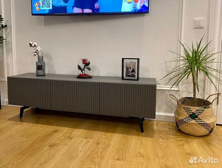 Тумба тв от производителя на опорах\подвесная