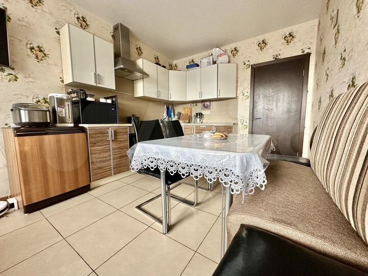 2-к. квартира, 75,3 м², 17/18 эт.