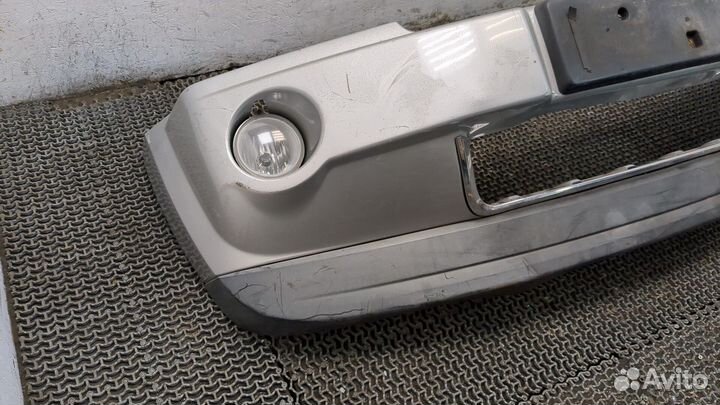 Бампер Jeep Grand Cherokee, 2005