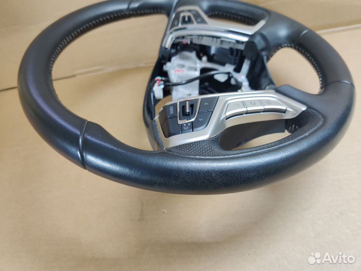 Руль Outlander 3 phev без подогрева оригинал