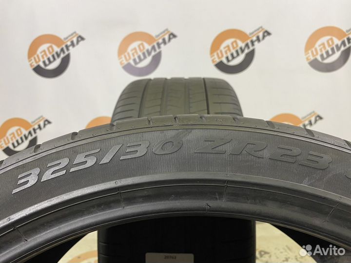 Pirelli P Zero PZ4 325/30 R23 117Y