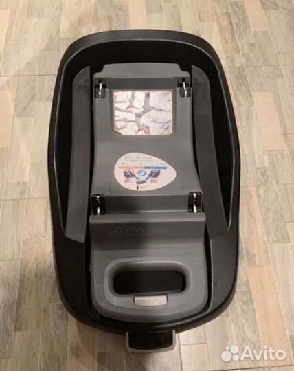 База maxi-cosi Family Fix