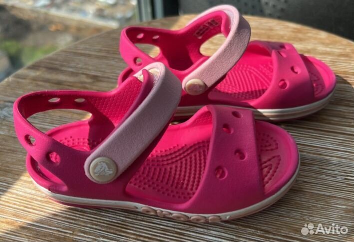 Сандалии Crocs C7