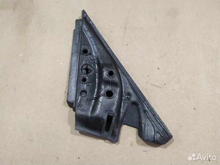 Деталь передняя левая Mercedes Glk Х204