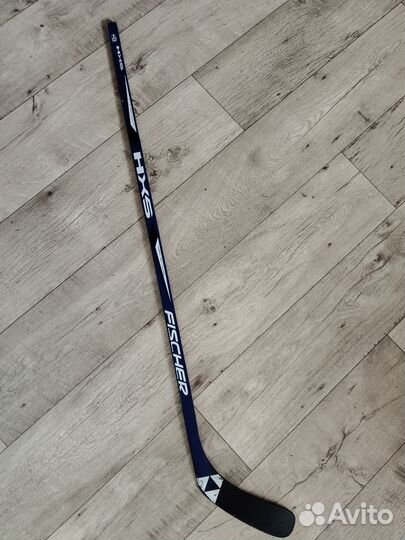 Клюшка хоккейная