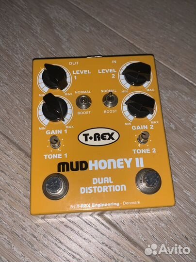 T-Rex Mudhoney II dual distortion