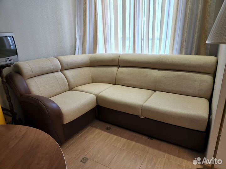 Диван и кресло