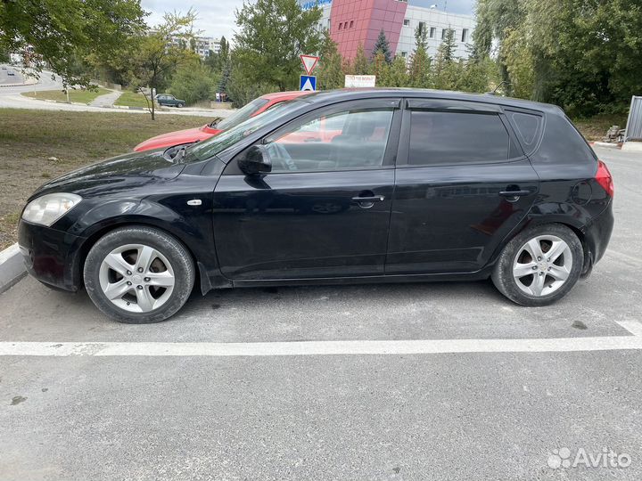 Kia Ceed 1.6 AT, 2008, 215 000 км