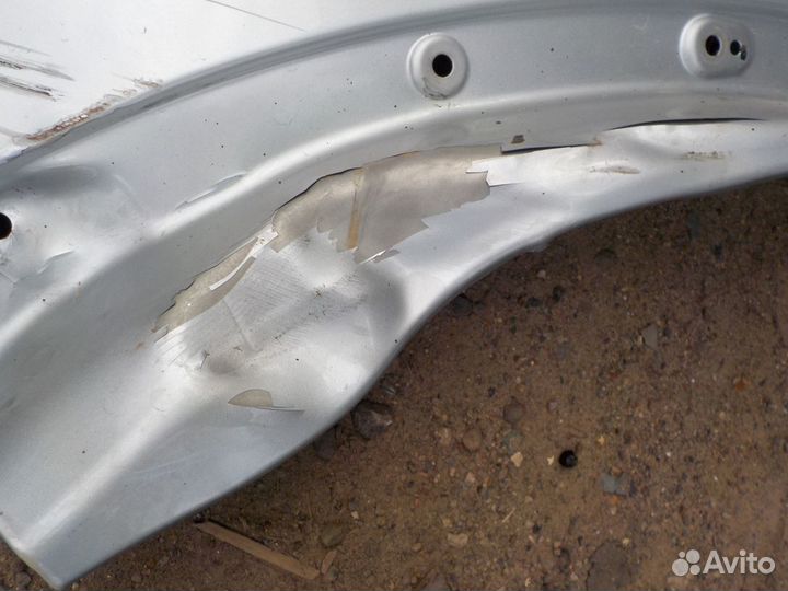 Переднее левое крыло лэндровер Land Rover Discover