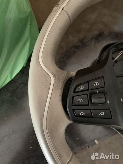 Руль BMW i3 l01