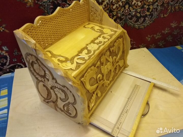 Хлебницы и шкатулки ручной работы - резьба