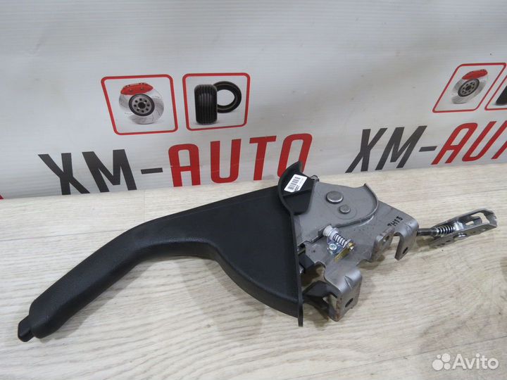 Ручник Hyundai Solaris 2