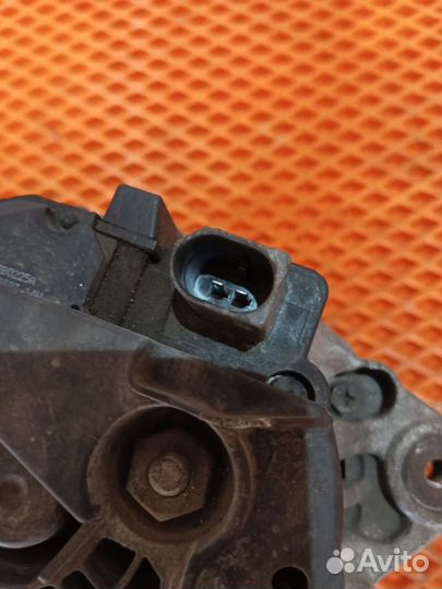 Генератор skoda Octavia a5 BSE