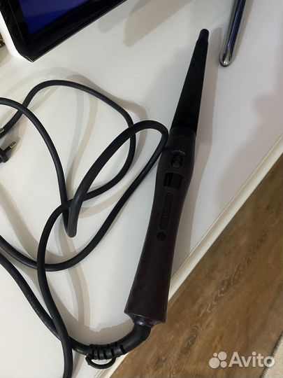 Профессиональная щадящая конусная плойка Philips