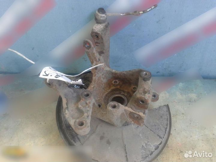 Кулак поворотный задний левый Ford Kuga 2008-2012