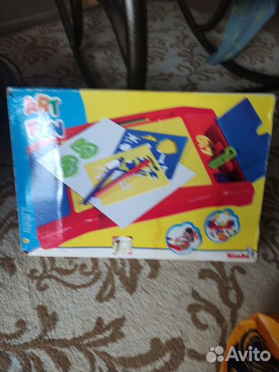 Детские развивающие игрушки