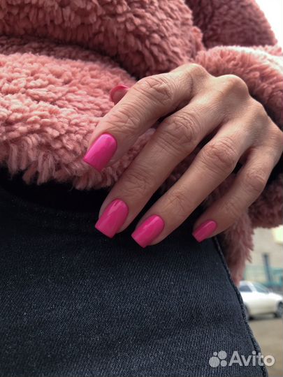 Маникюр и педикюр