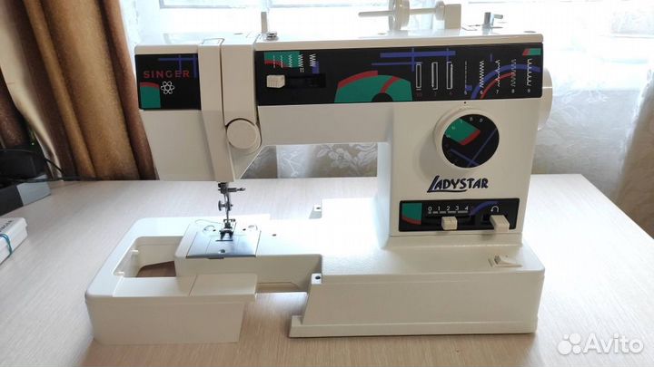 В идеальном состоянии швейная машинка singer 9021