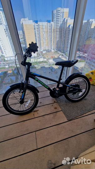 Детский велосипед Trek 16