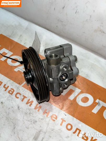 Насос гидроусилителя руля Chevrolet Cruze 96837813