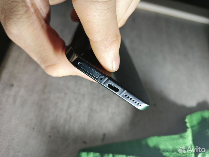 Xiaomi 14, 12/256 ГБ