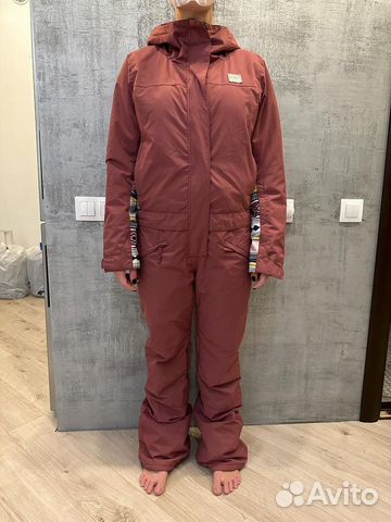 Комбинезон для сноуборда женский