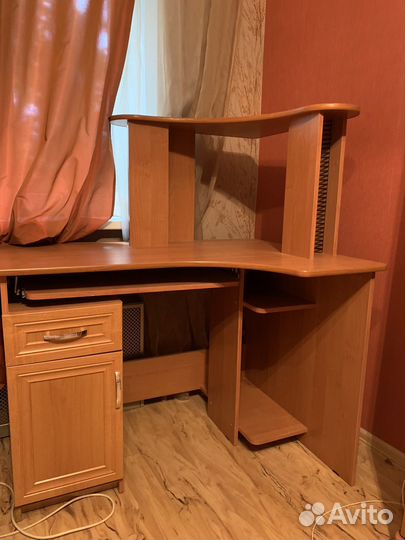 Компьютерный стол бу