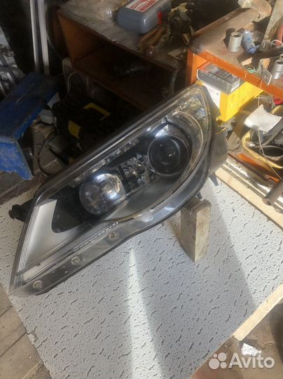 Фары Ниссан и Фольксваген