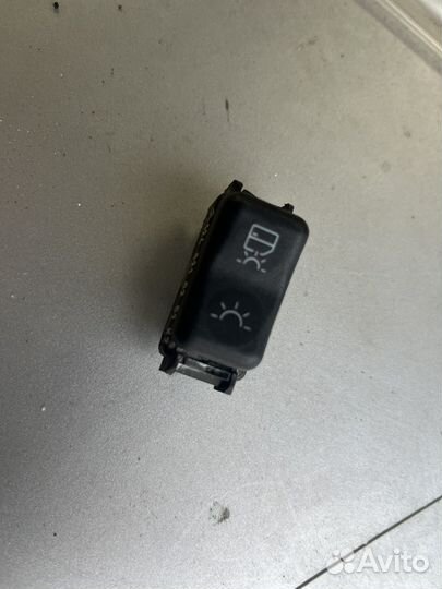 Кнопка Mercedes S124