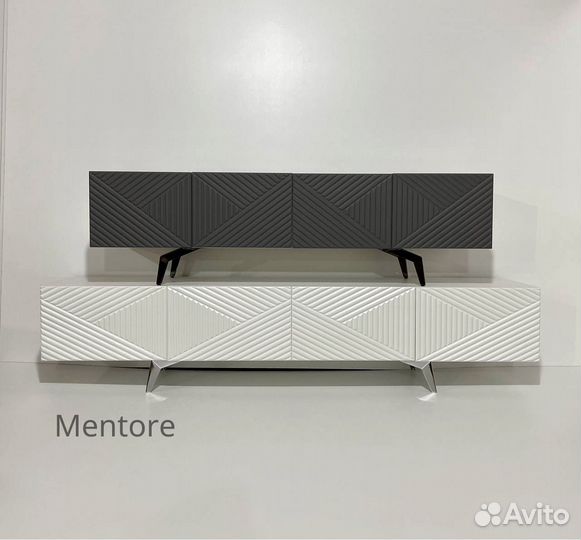 Тумба тв Bravo с фрезеровкой (на опорах)