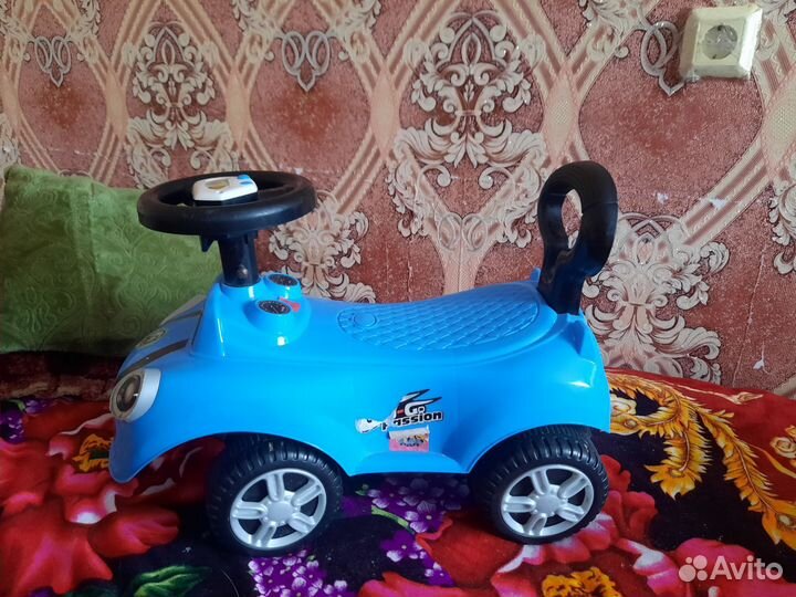 Машинка каталка