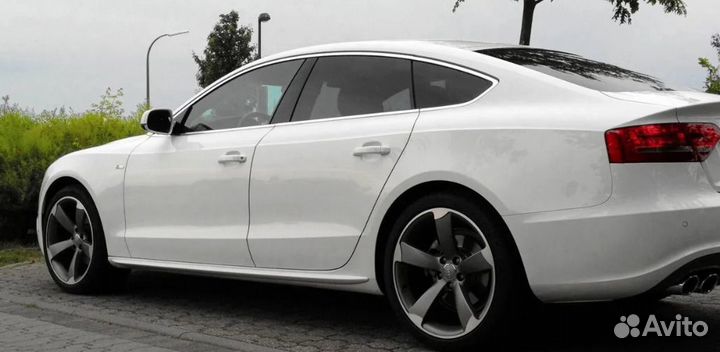 Накладки на пороги S-line Audi A5 8T