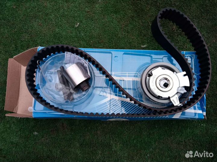 Комплект грм помпа натяжной ролик 1.9 TDI AVB AVF