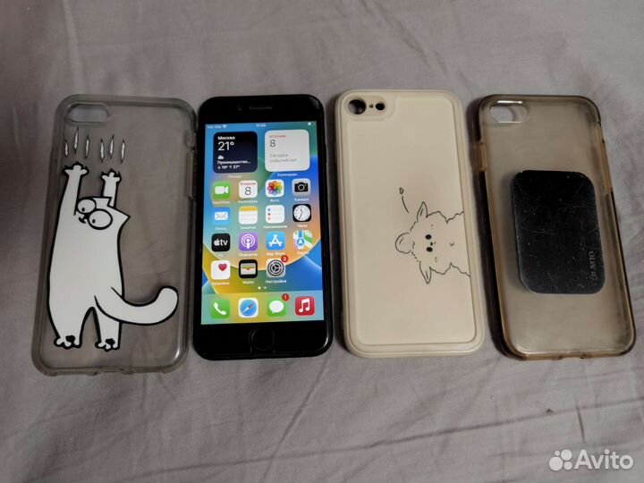 Телефон iPhone se 2020