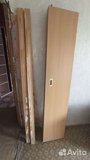 Дверь-книжка б/у 1 шт, отдаю