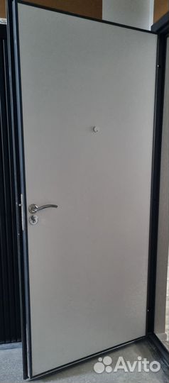 Дверь входная бу