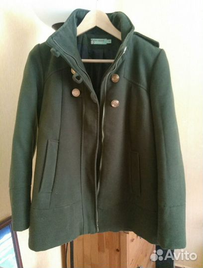 Пальто-пиджак в стиле Gossip Girl, шляпа H&M